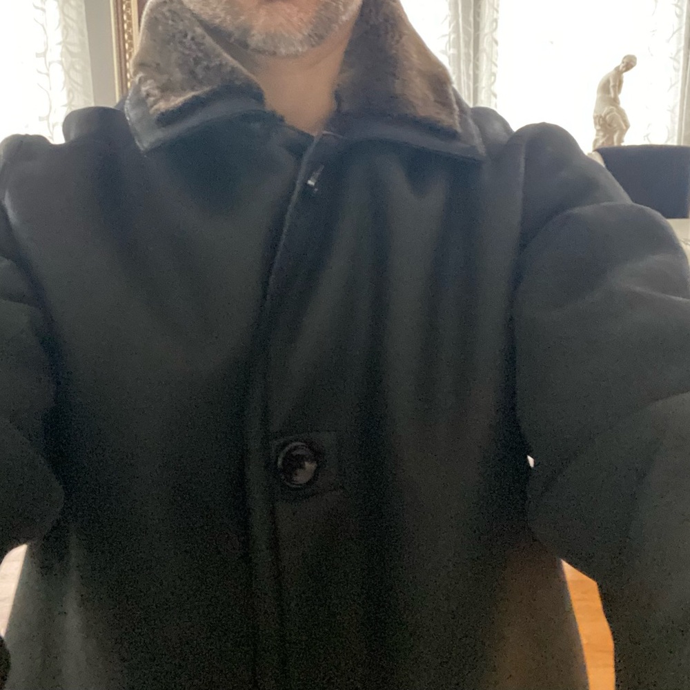 Men’s brown Shearling - Picture 5 of 9